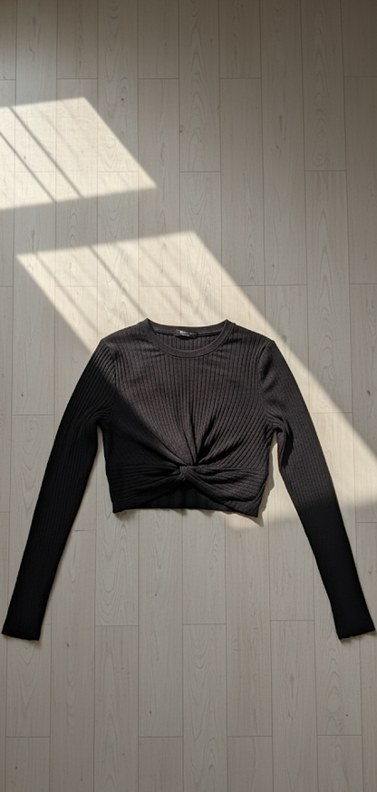 Women’s Black Ribbed Twist Front Crop Top ( Exclusive Edition )